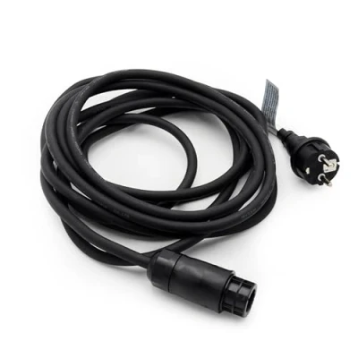 Abbildung von Technaxx Anschlusskabel mit Batterie BC01 Buchse vom Mikrowechselrichter zu Einer Schukosteckdose, Gummikabel H07RN F 3 x 1,5 Kabel für den Anschluss TX 211 (5 m Lange)