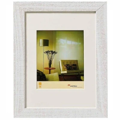 Abbildung von walther design Bilderrahmen polarweiss 10 x 15 cm mit Passepartout, Home Holzrahmen HO015V