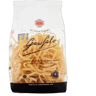 Abbildung von 10x Scialatelli N. 100 Neapolitanische Hartweizengrieß Packung mit 500g Pasta IGP + Italian Gourmet polpa 400g