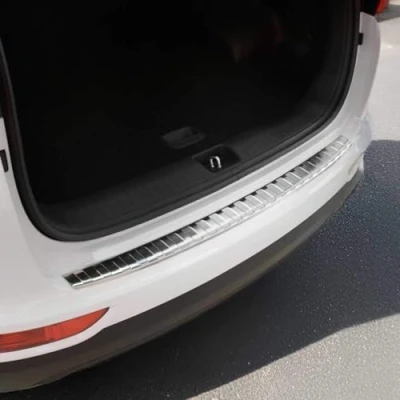 Abbildung von OMAC Ladekantenschutz Stoßstangenschutz kompatibel mit Kia Sportage 2015 2018 Edelstahl Silber