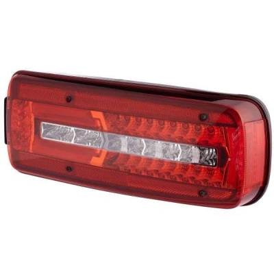 Abbildung von HELLA 2VP 012 381 021 Rückleuchte rechts LED schwarz 24 glasklar, Rot Elektromagnetische Verträglichkeit (EMV), mit Schrauben MAN: TGL, TGM