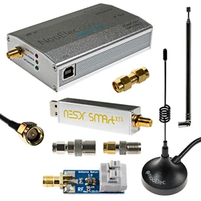 Abbildung von NESDR SMArt XTR HF Bundle: Software Definiertes 300Hz 2,3GHz Funkgerät für LF/HF/UHF/VHF. Enthält RTL SDR, Zusammengebauten Ham It Up Plus v2 Aufwärtswandler, 3 Antennen, Balun, und Adapter