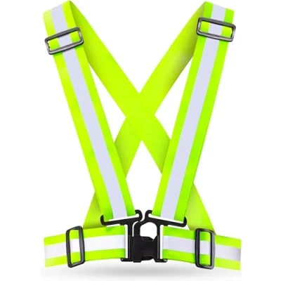 Abbildung von AVANA Warnweste reflektierende Sicherheitsweste einstellbare Reflektorweste Weste Fahrrad, Joggen, für Erwachsene &amp; Jugendliche