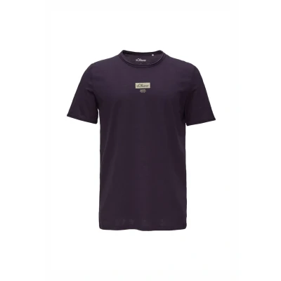 Abbildung von s.Oliver LOGO MIT Rollkante UND Struktur Tshirt print, Herren, Größe: Small, Aubergine