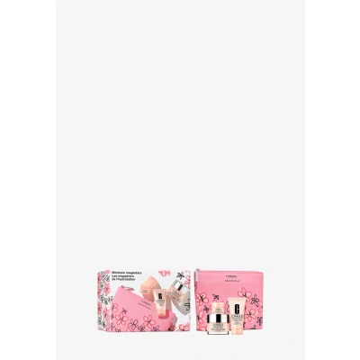 Abbildung von Clinique Moisture Surge Megastars: Hydrating Skincare Set