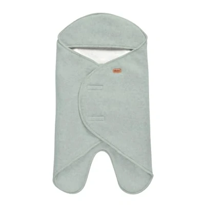 Abbildung von BÉABA, Babynomade Double Fleece, Baby Winter Wickeldecke, Autositz/Kinderwagen/Gondel/Transat, Weich, Warm, Wasserabweisend, Atmungsaktiv, Passt durch Gurte, Salbeigrün/Weiß,0 6 Monate