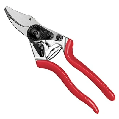 Abbildung von FELCO 6 Einhand Gartenschere (Baumschere für mittelgroße Hände, Länge 195 mm, Rebschere mit spitz zulaufendem Schneidkopf, Griff aus Aluminium)