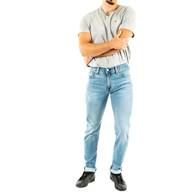 Abbildung von Levi&#039;s Herren 512 Slim Taper Jeans, Squeezy Freeze, 31W / 32L