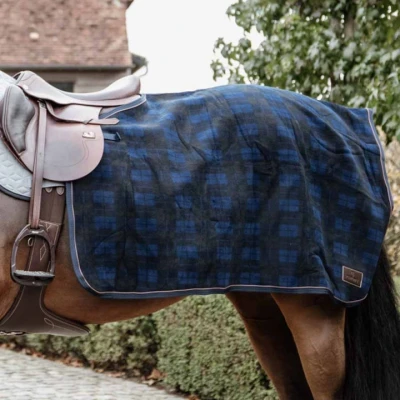 Abbildung von Kentucky Ausreitdecke Quadratisch Heavy Fleece Kariert M