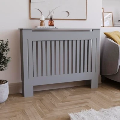 Abbildung von Vida Designs Chelsea Heizkörperabdeckung, modernes Lamellengrill Design, grau lackierter MDF Schrank, mittelgroß, (H: 82 / B: 112 T: 19 cm)