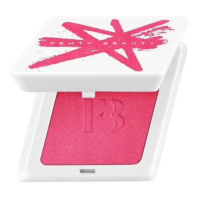 Abbildung von Fenty Beauty Cheeks Rouge In Puderform suede Powder Blush Shimmer Bubble