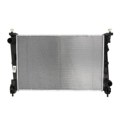 Abbildung von DENSO DRM13015 Kühler, Motorkühlung Aluminium 620 395 27 FIAT: Doblo II Kombi, BRAVO 2, LANCIA: DELTA 3