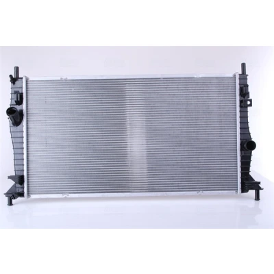 Abbildung von NISSENS 69242 Kühler, Motorkühlung Aluminium 670 365 26 Kühlrippen gelötet FORD: Focus 2 Schrägheck