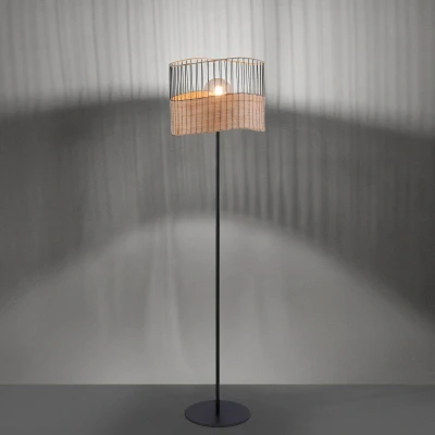 Abbildung von Stehleuchte Reed aus Holz und Metall
