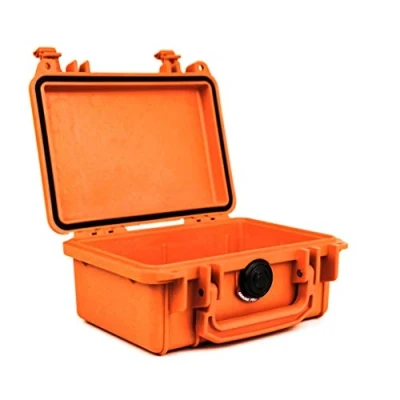 Abbildung von Peli 1120 Koffer, Widerstandsfähiger Schutzbehälter, IP67 Wasser und Staubdicht, 2L Volumen, Ohne Schaum, Orange, 001 150E