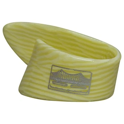 Abbildung von Golden Gate GP 10 4PK Daumenplektren, elfenbeinfarben, groß, 4 Stück