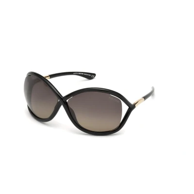 Abbildung von Tom Ford Whitney FT0009 01D 64 Sonnenbrille