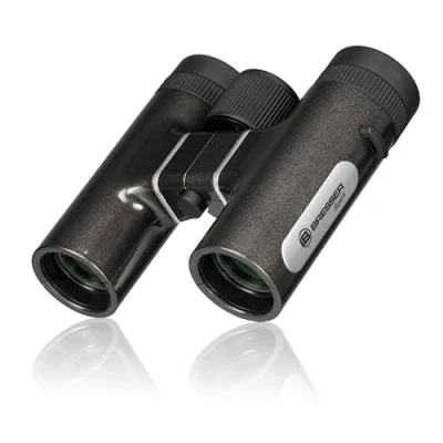 Abbildung von Bresser Spirit Kompakt Fernglas 6x24 rot Leichtes Outdoor mit Mehrschichtvergütung Ideal für Wanderungen, Tieraufnahmen und Vogelbeobachtung Inklusive Tragetasche Trageriemen