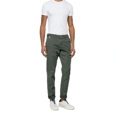 Abbildung von Replay Chinohose Benni Regular Slim