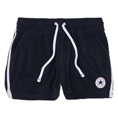 Abbildung von Converse Shorts, mit Logobadge