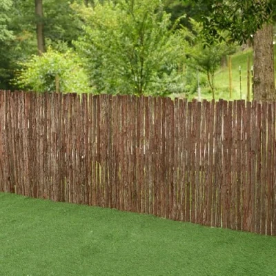 Abbildung von casa.pro Rindenmatte Zamora Balkon Sichtschutz 150 x 300 cm Gartenzaun strapazierfähig Rindenzaun Sichtschutzmatte Balkonverkleidung wetterfest