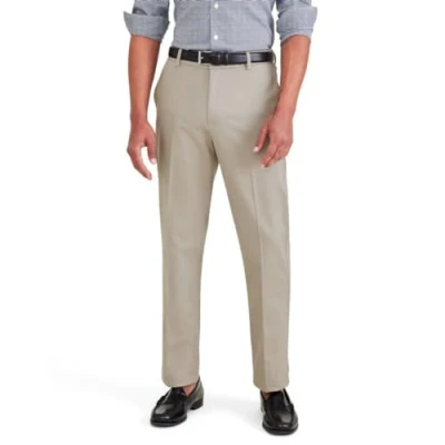 Abbildung von Dockers Signature Stain Defender Chino, Herren, Größe: 29x30, Cloud