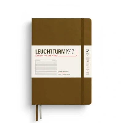 Abbildung von LEUCHTTURM1917 372198 Notizbuch Medium A5, Hardcover Schreibbuch, 251 nummerierte Seiten, Spice Brown, liniert