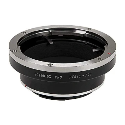 Abbildung von Fotodiox Pro Lens Mount Adapter Compatible with Pentax 645 Lenses on Canon EOS EF/EF S Cameras