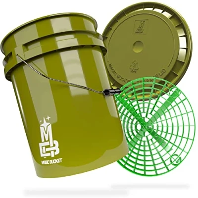 Abbildung von MAGIC BUCKET Auto Handwäsche Bundle Wascheimer Mit passendem Eimer Deckel 5 US GALLONEN ca. 20 Liter Grit Guard Eimereinsatz Schmutzsieb Waschset Khaki/Grün