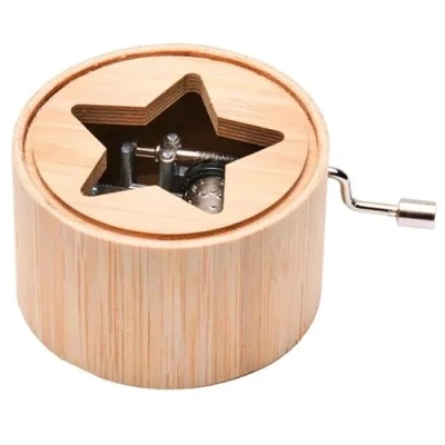 Abbildung von Spieluhr aus Bambus mit dem Weihnachtslied: Leise rieselt der Schnee music box von Kurbelwerk green line, Christmas Edition, gerahmt