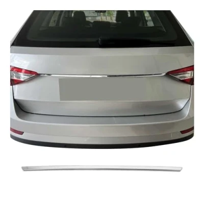 Abbildung von OMAC Kofferraumleiste Heckleiste kompatibel mit Skoda Superb Kombi 2015 2024 Edelstahl Chrom