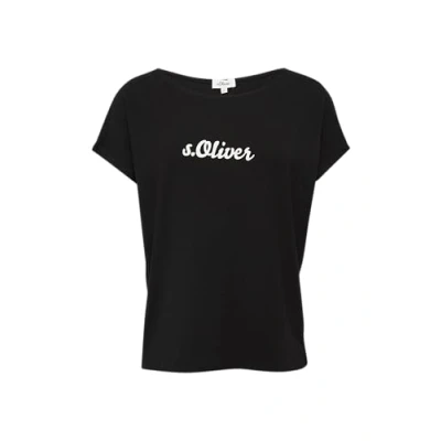 Abbildung von Fließendes Jersey Shirt mit Artwork und überschnittenen Schultern schwarz 46