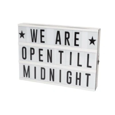 Abbildung von Perel LED Leuchtkasten,USB,3x AAA,95 Buchstaben,10 Emojis,30 x 22 4,3 cm