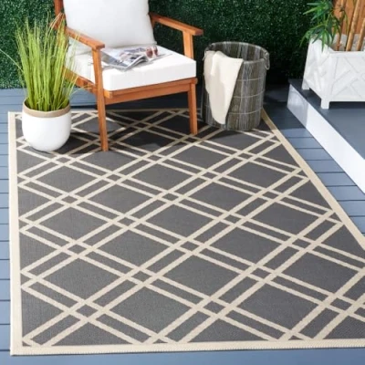 Abbildung von SAFAVIEH Geometrisch Teppich für Innen &amp; Außenbereich Wasserdicht Courtyard Collection, Kurzer Flor, Anthrazit und Beige, 160 X 231 cm