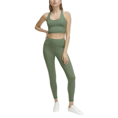 Abbildung von DKNY Women&#039;s Balance Compression, Duck Green, Medium