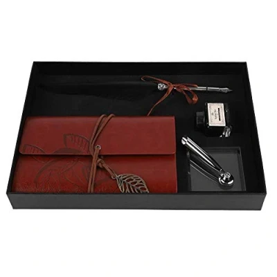 Abbildung von Tosuny Schreibfeder Set, Vintage Kalligraphie Feder, Dip Pen, Tinte Leder Notebook Feder Pen Ink Flasche Briefpapier Geschenkbox, für Ihre Freunde/Familienmitglieder/Lehrer(Blak)