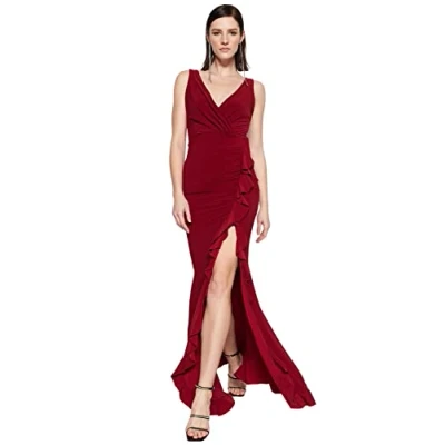Abbildung von TRENDYOL Damen Schwungrad Detailliertes Abendkleid Formal Night Out Dress, Bordeaux, 38 EU