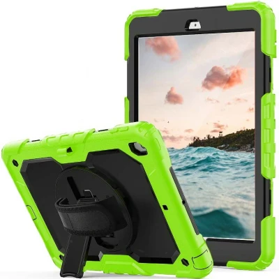 Abbildung von Casecentive Handstrap Pro Hardcase mit Handschlaufe iPad 2017 / 2018 grün 8720153794961