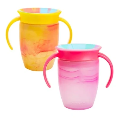 Abbildung von Munchkin Miracle 360 6+ Monate 7oz Baby Trinklernbecher (2er Pack). Freifluss Becher für Kleinkinder. Trainingsbecher, BPA frei, auslaufsicher, spülmaschinenfestes Babytrinkflasche (Rosa/Gelb)
