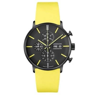 Abbildung von Junghans 27/4473.00 Form A Chronoscope Herrenarmbanduhr Gelb/Schwarz