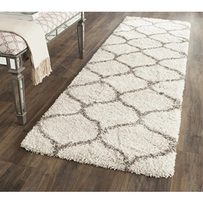 Abbildung von SAFAVIEH Zottelig Teppich für Wohnzimmer, Esszimmer, Schlafzimmer Hudson Shag Collection, Hoher Flor, Elfenbein und Grau, 69 X 244 cm