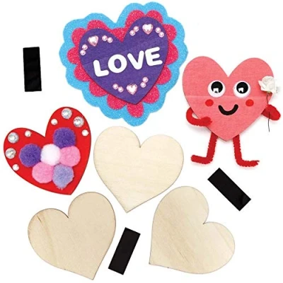 Abbildung von Baker Ross AX692 Kühlschrankmagnete in Herzform, 12 Stück, für Kinder, Malerei, Kunst und Handwerk, ideal zum Valentinstag
