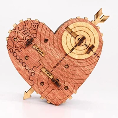 Abbildung von iDventure Tin Woodman&#039;s Heart Geschenkbox