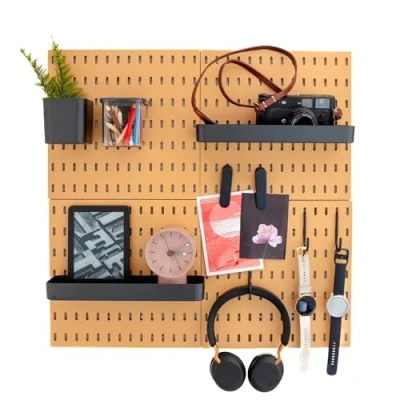 Abbildung von L&#039;essentiel Wand Organizer für Zuhause und Büro, Stecktafel, 56 x cm, schwarzes Komplett Set (4 Fliesen à 28 cm) Zubehör Weiß oder Schwarz (Braun/Schwarz, 4 Paneel Set)