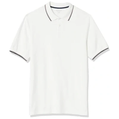 Abbildung von Amazon Essentials Herren Polohemd mit normaler Passform aus Baumwollpiqué (erhältlich in Big &amp; Tall), Weiß Twin Stripe, M