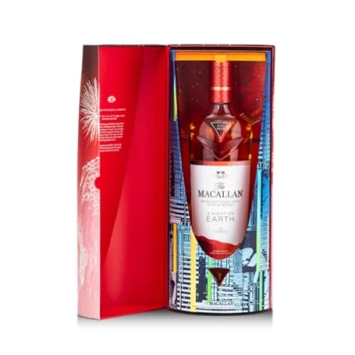 Abbildung von THE Macallan A NIGHT ON EARTH JOURNEY Highland Single Malt 43% Vol. 0,7l in Geschenkbox