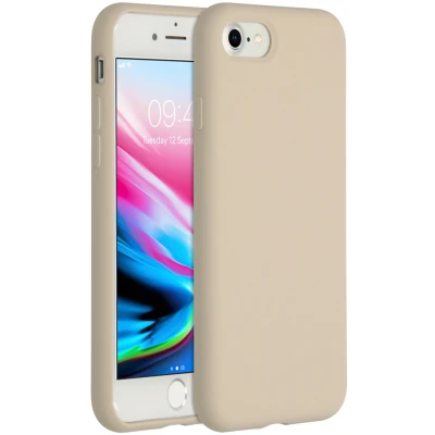 Abbildung von Apple iPhone SE (2022) Hülle Silikon Accezz Soft Case/Backcover Handyhülle Beige