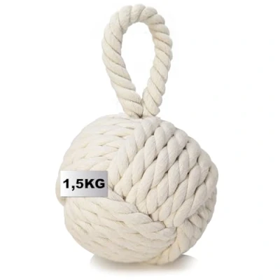 Abbildung von com four® Türstopper 1,5 kg schwerer Türhalter im Türkenbundknoten Design funktionelles Wohnaccessoire Affenfaust Fenster Stopper Bremsblock für und Türen (Knoten beige)