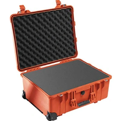 Abbildung von PELI 1560 000 150E Langer Robuster Trolley Koffer für Professionelle Kameraausrüstung, IP67 Wasser und Staubdicht, 44L Volumen, Mit Schaumstoffeinlage (Anpassbar), Orange