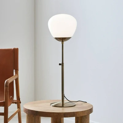 Abbildung von Tischleuchte Rise, Höhe 75 cm, messing antik, Eisen, Glas